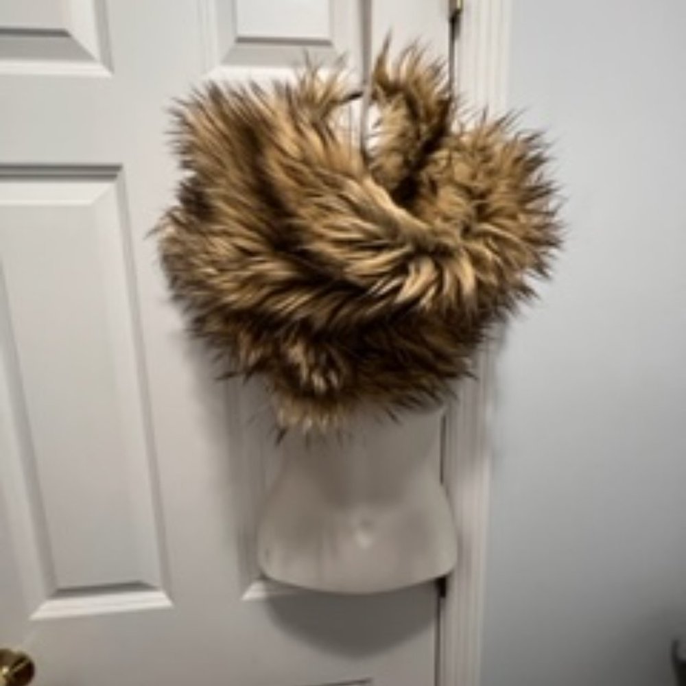 Faux fur scarf